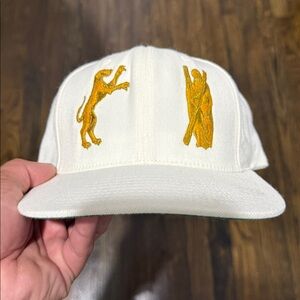 USED Pluto of St Andrew snapback in good condition